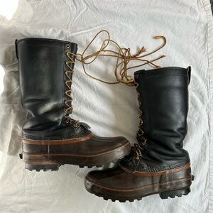 Men's Black and Brown Snow Boots